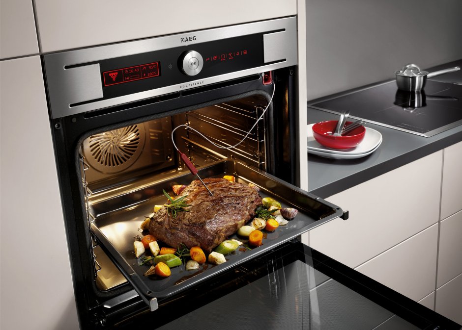 Электрический духовой шкаф AEG BS 7314421 M