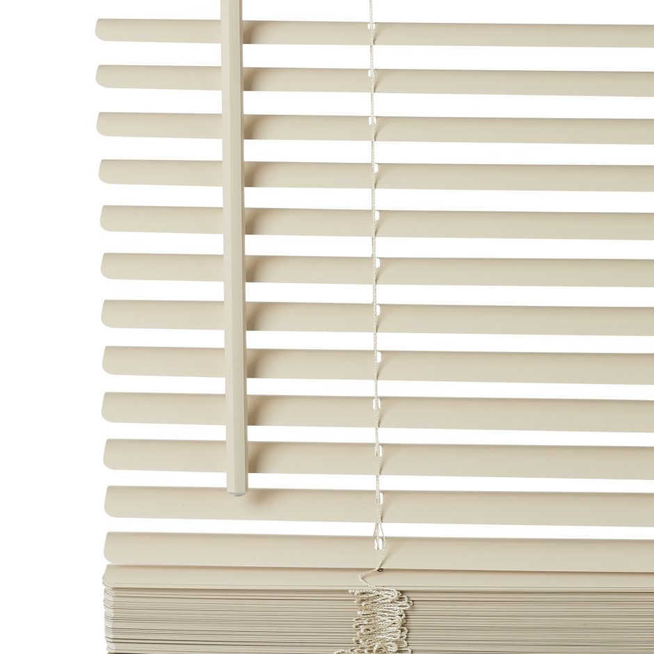 Жалюзи ПВХ 45х180 крем 25