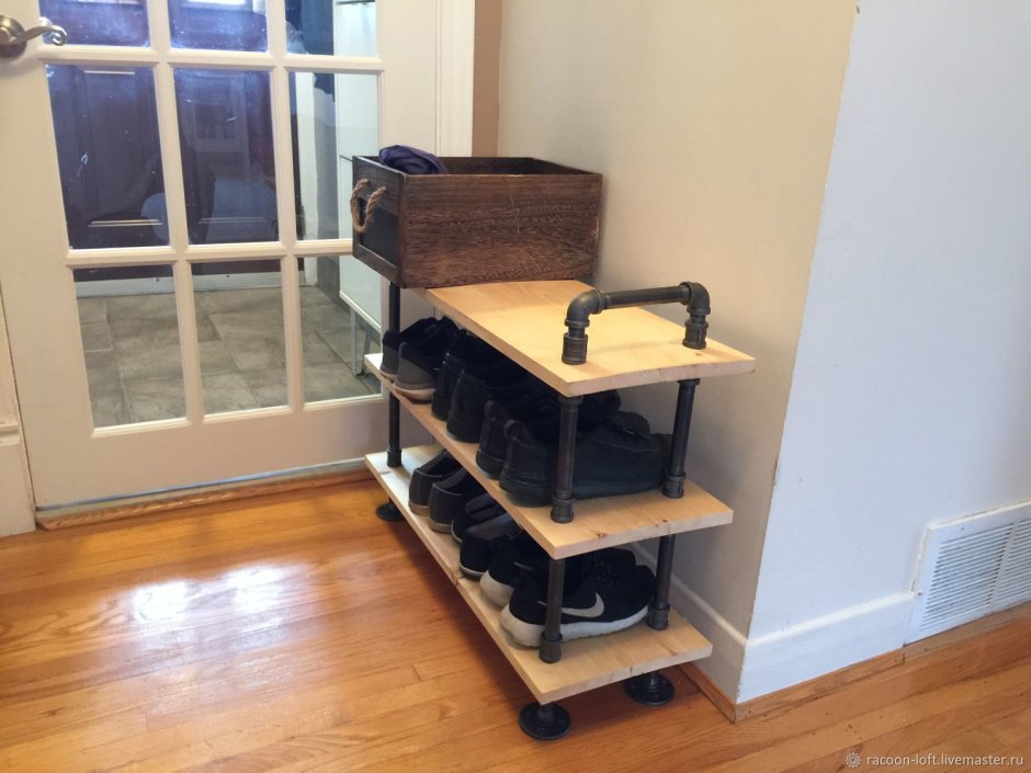 Обувница из труб