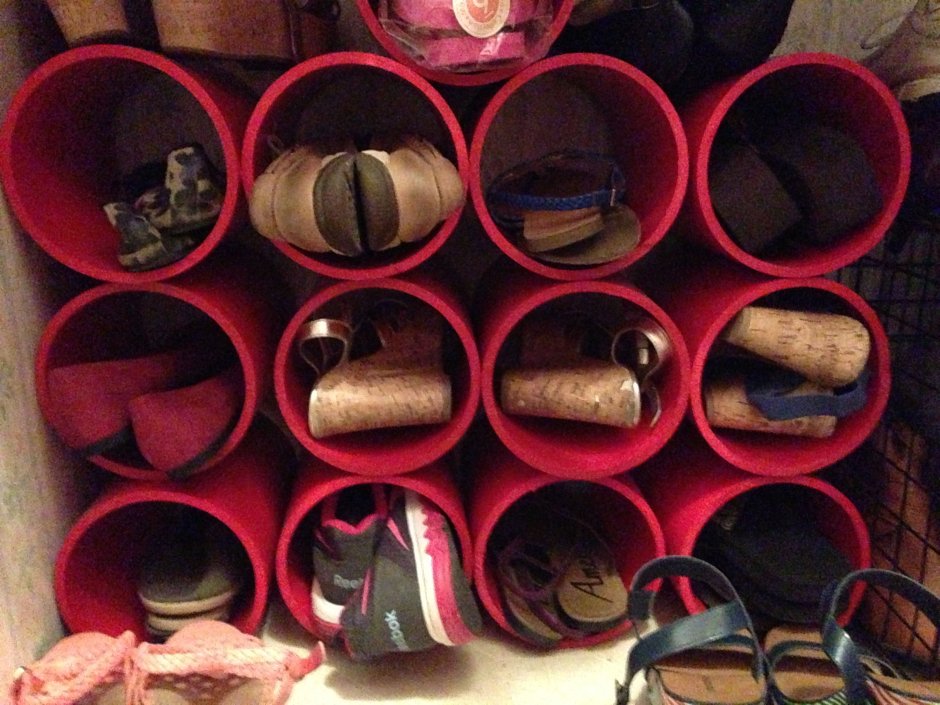 Хранение обуви в трубах