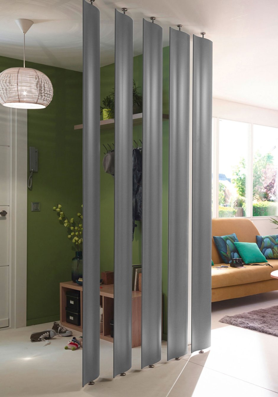 Складная перегородка для зонирования комнаты