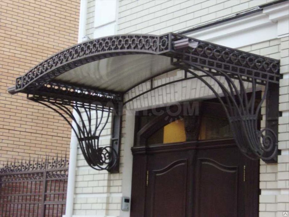 Козырек ковка Лувр