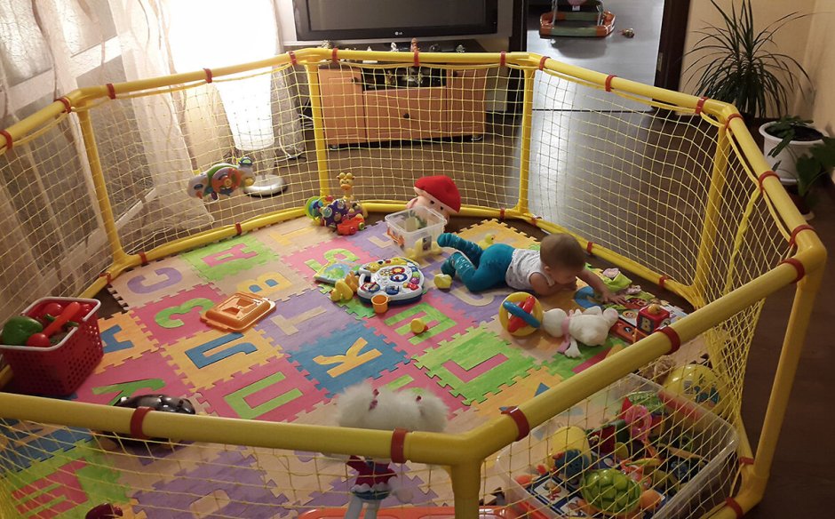 Детский манеж 2022