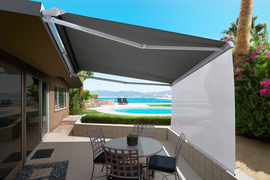 Современные домики с маркизами