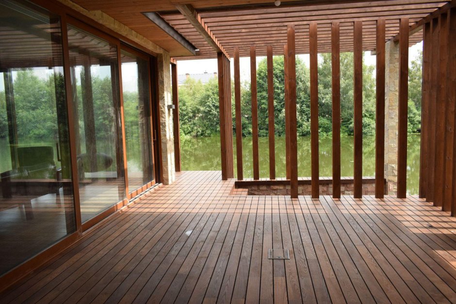 Деревянная веранда