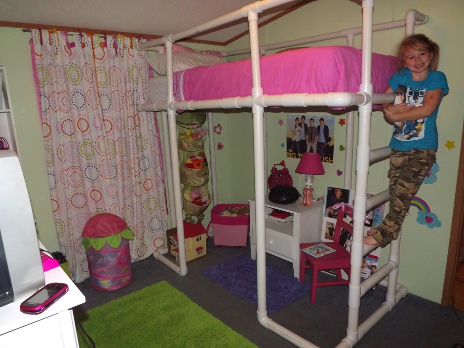 Домик из труб ПВХ для детей