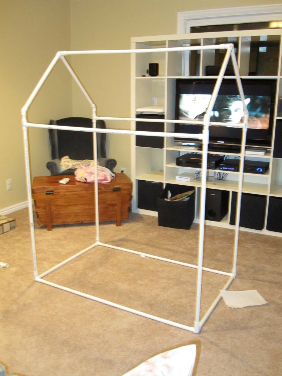 Детский домик из труб ПВХ