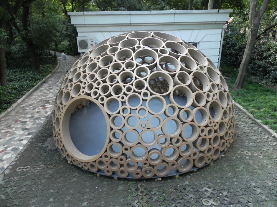 Декорации из пластиковых труб