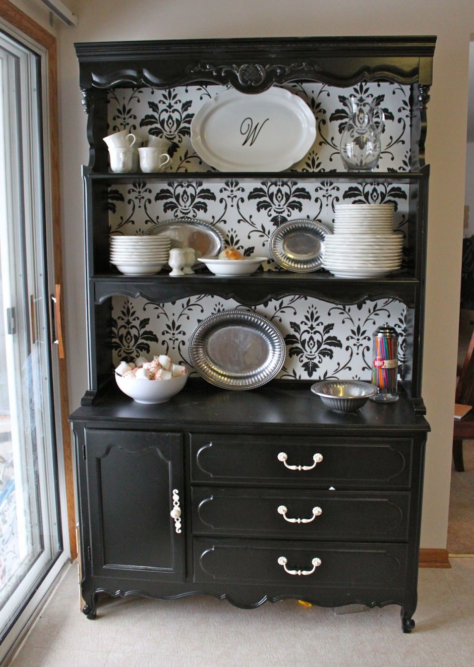 Переделка старой мебели