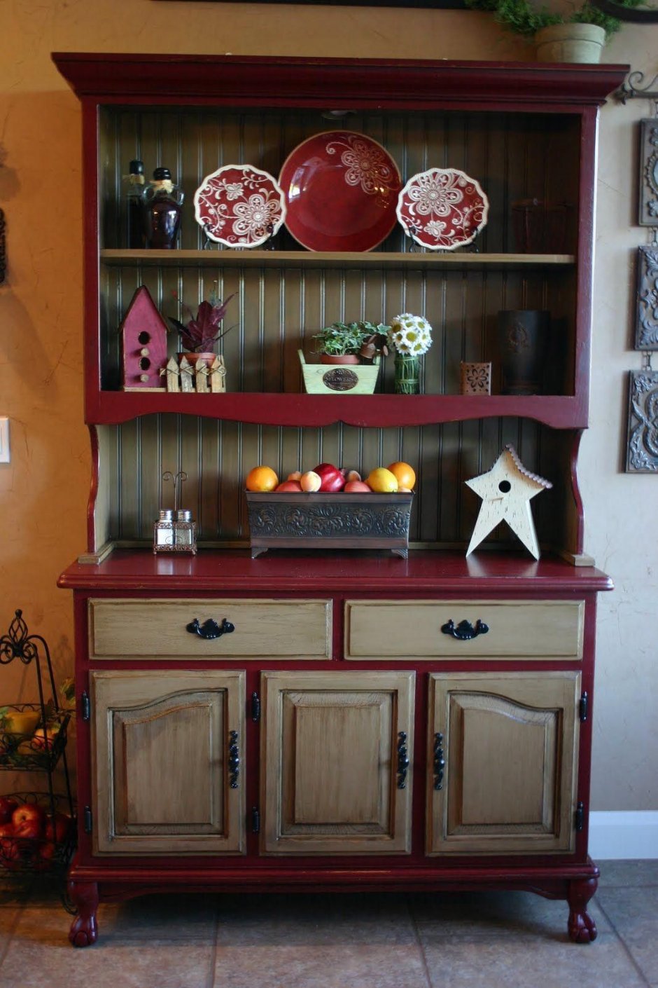 Старинный книжный шкаф перекраска