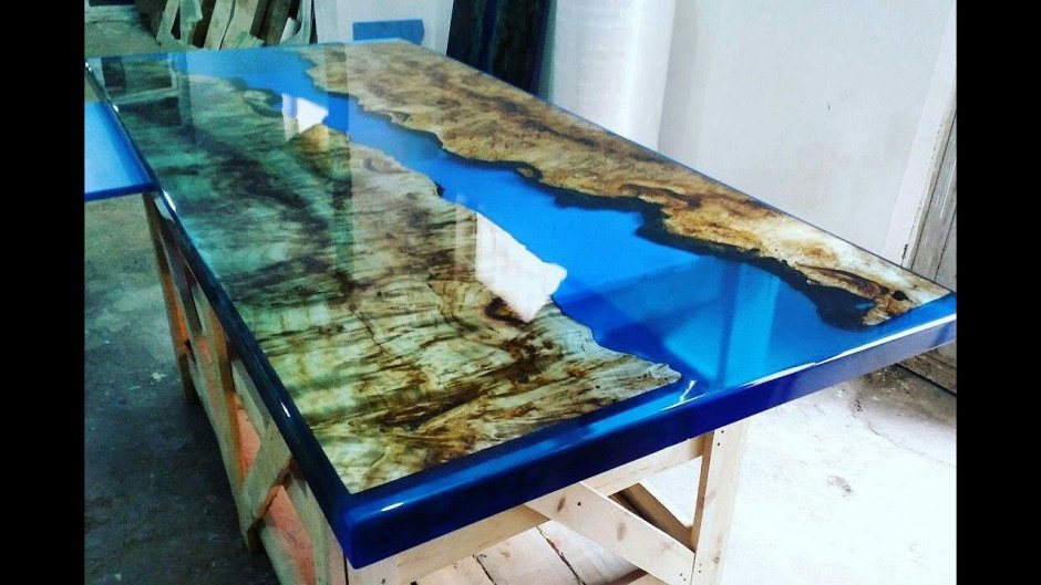 Столешницы из эпоксидной смолы/Table Tops made of Epoxy Resin