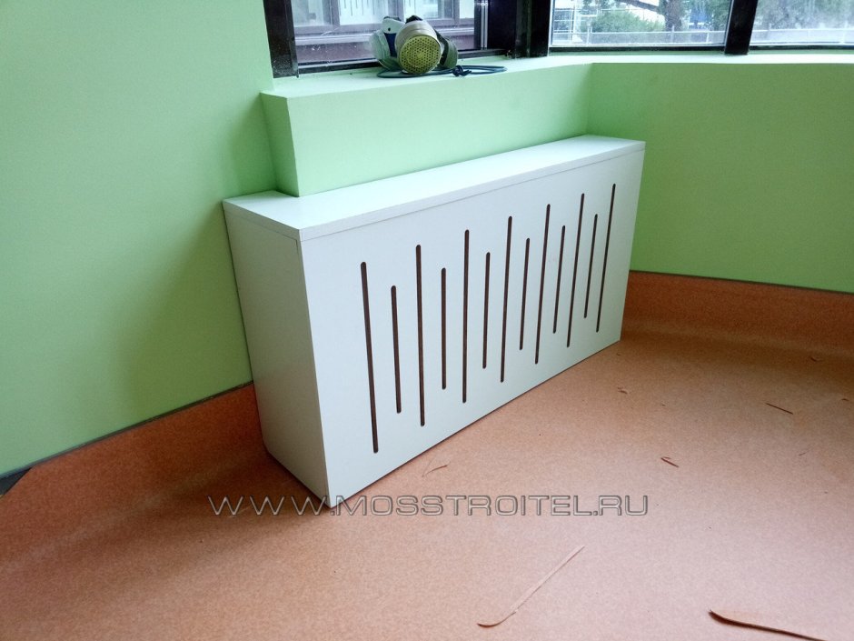 Защитный экран для батарей 660*720*120 перфорированный