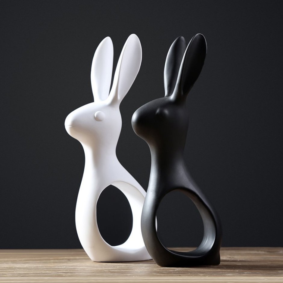 Стильные статуэтки для интерьера