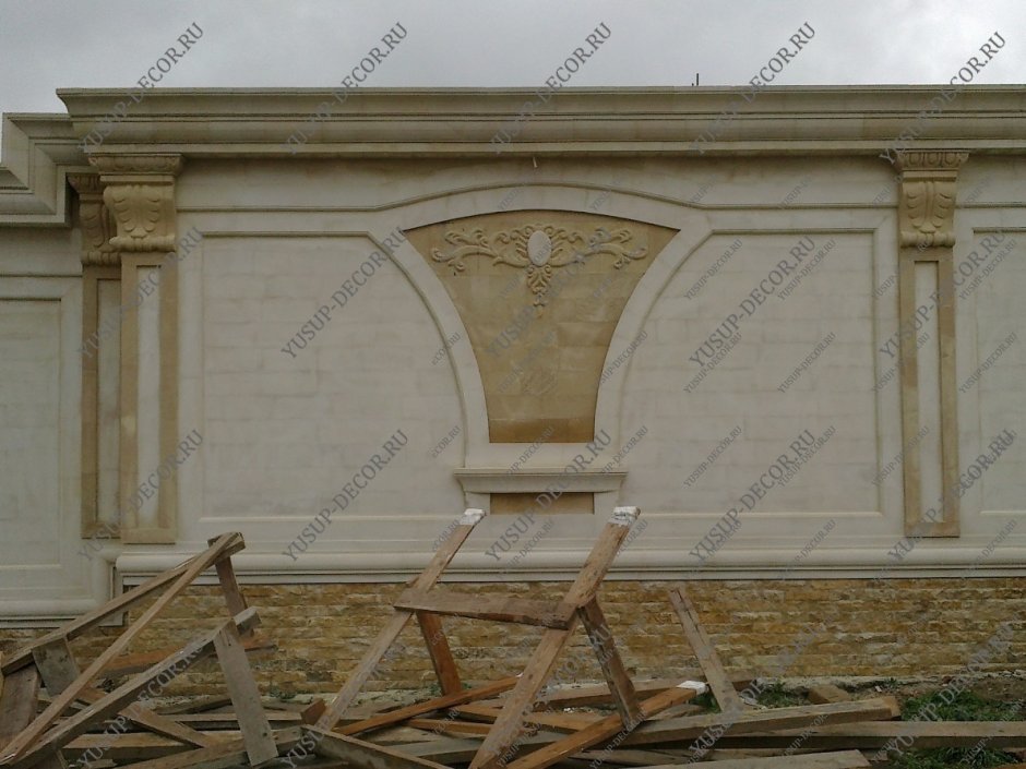 Травертин Версаче фасад