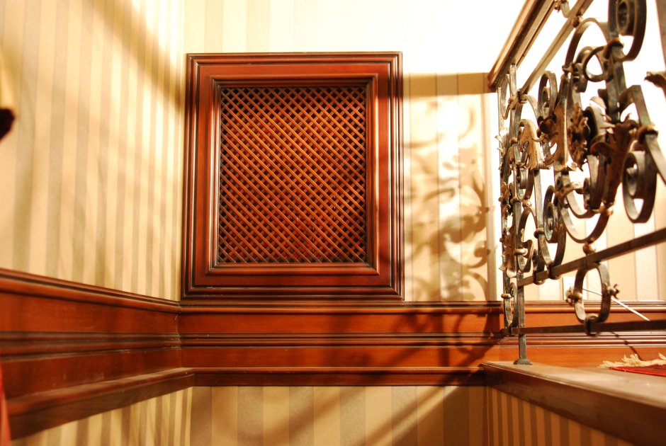 Деревянные молдинги в интерьере