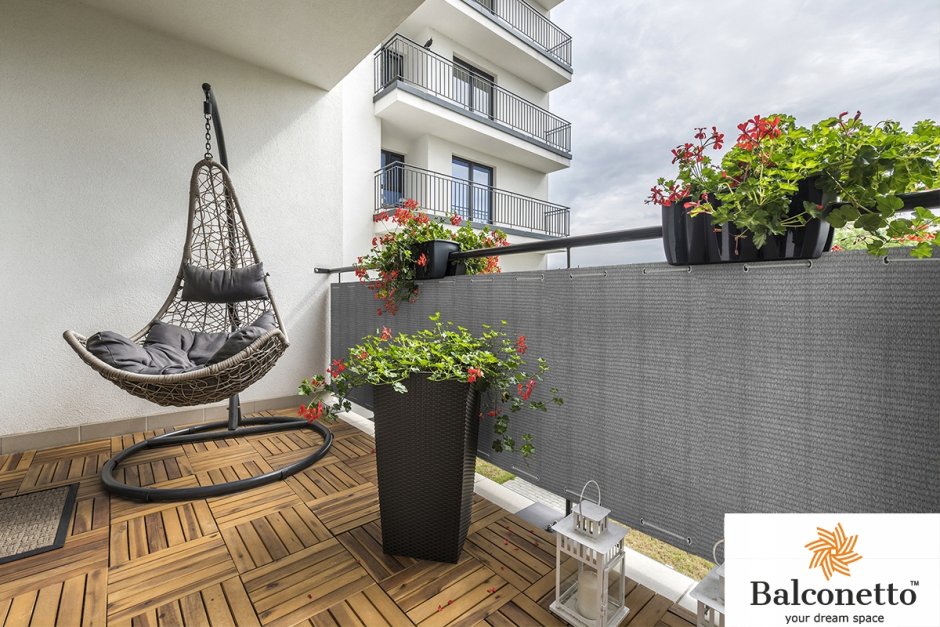 Балкон открытый летний вариант