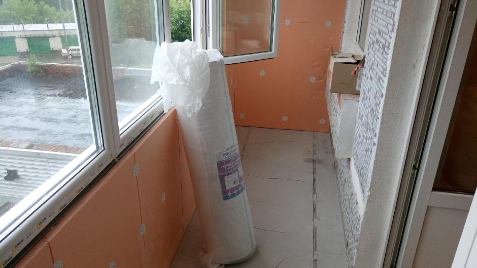 Утеплить пластиковый балкон