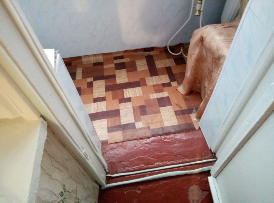 Утеплитель для дверей балкона