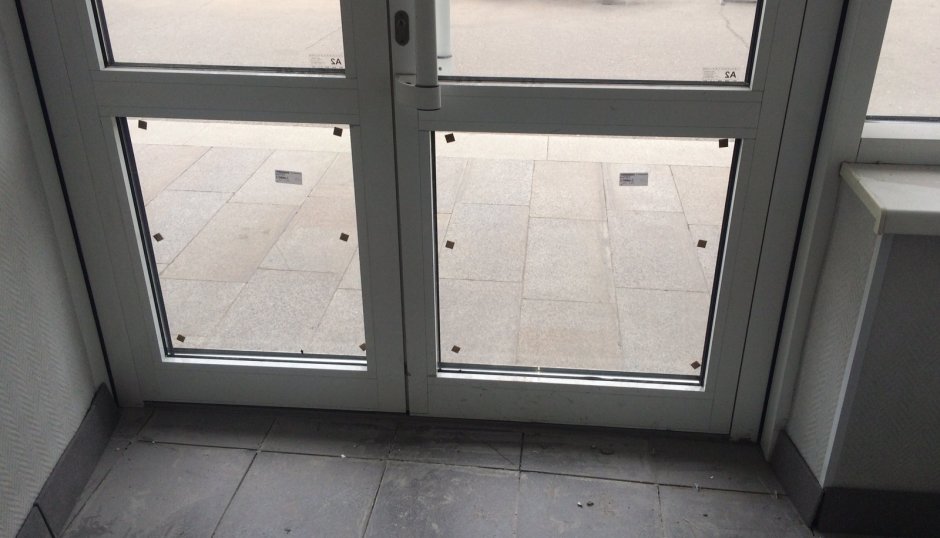 Сэндвич панель для балконной двери