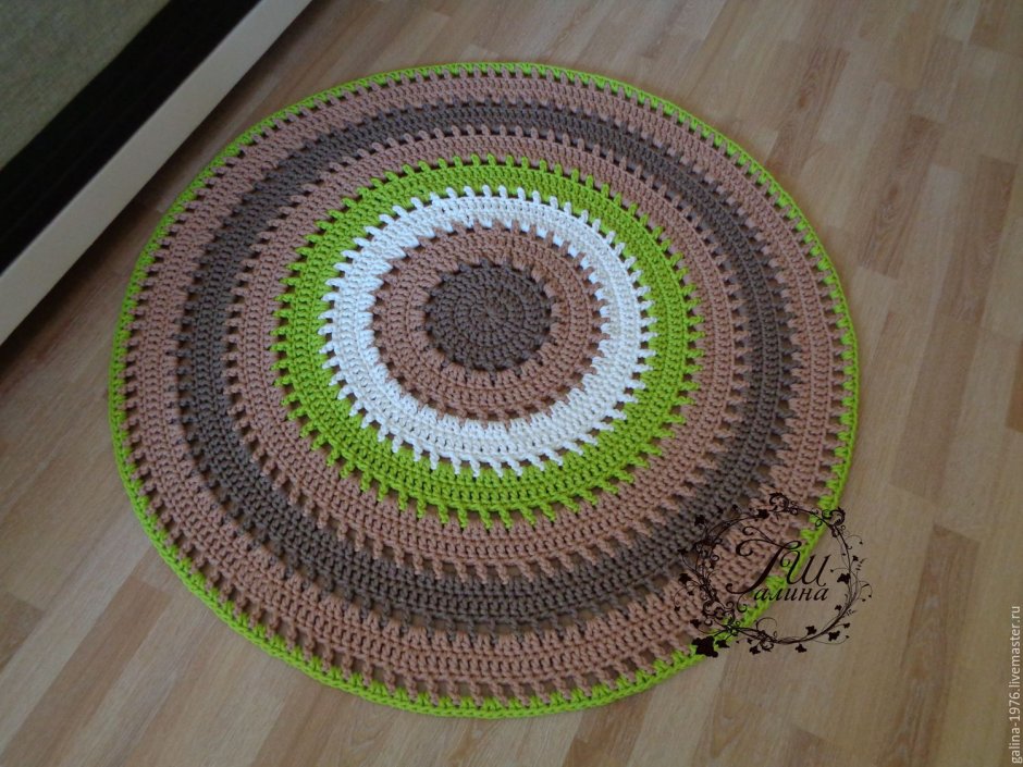 Вязаные коврики