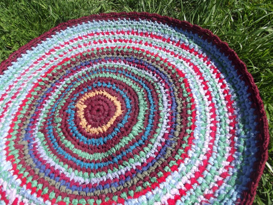 Круглый коврик крючком