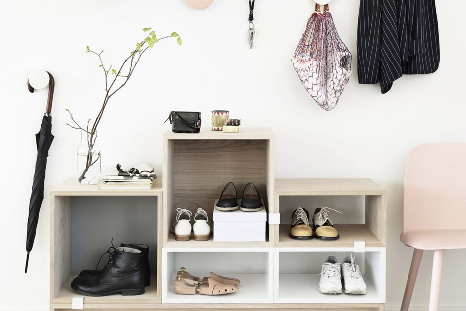 Обувница в скандинавском стиле