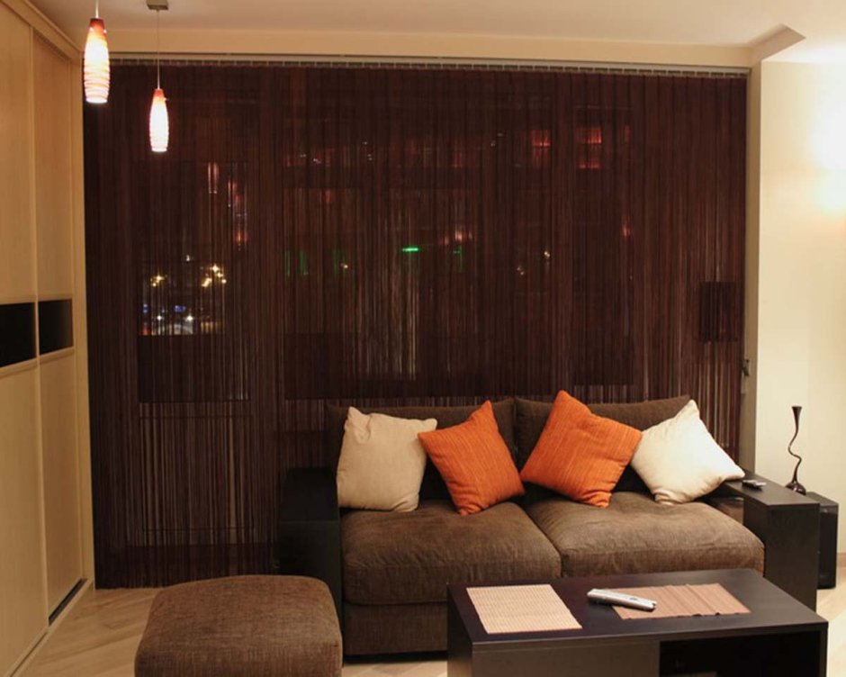 Нитяные жалюзи Бриз в интерьере